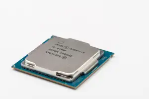 Intel Akcie
